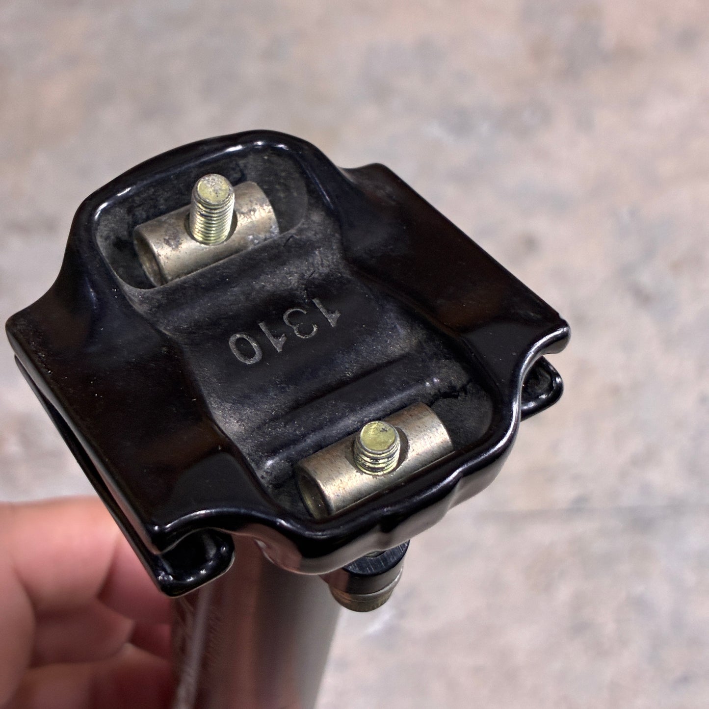 中古　THOMSON MASTERPIECE シートポスト BLK 27.2mm ストレートタイプ