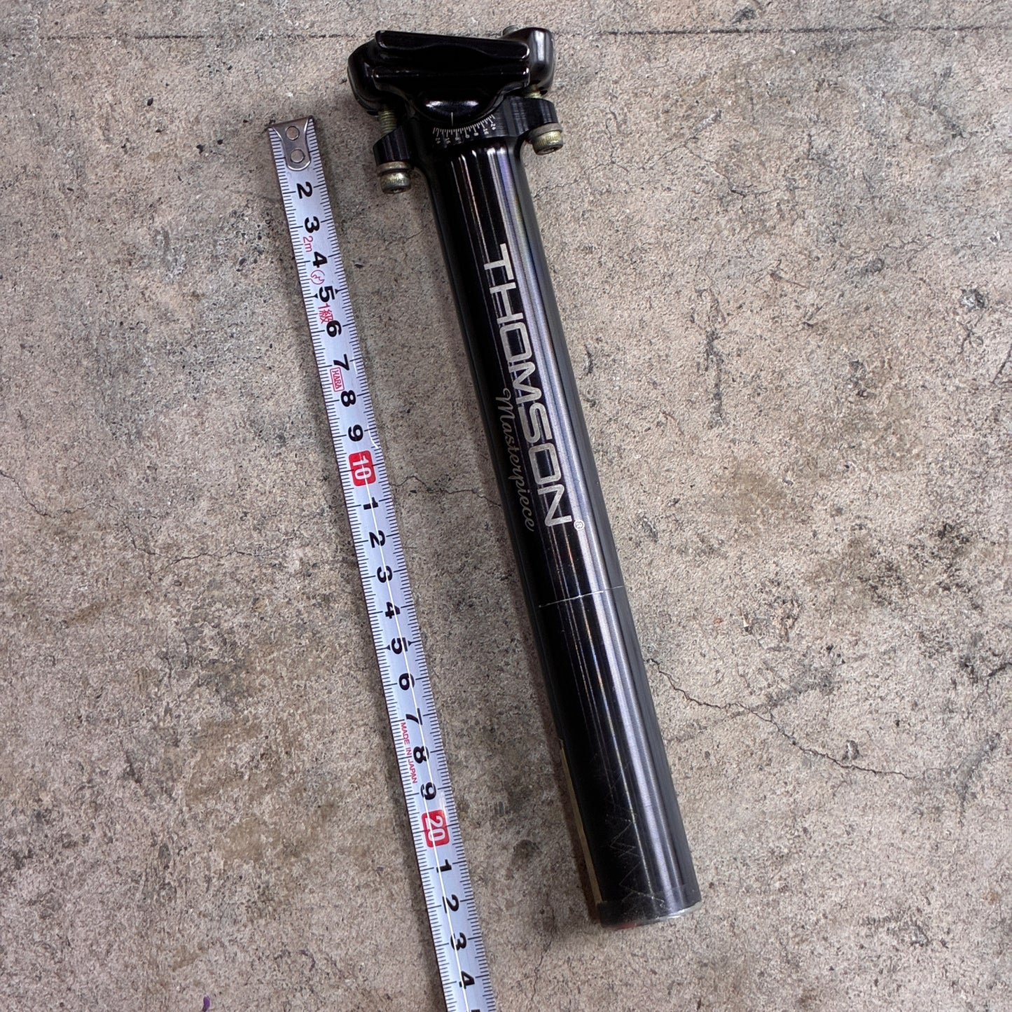 中古　THOMSON MASTERPIECE シートポスト BLK 27.2mm ストレートタイプ