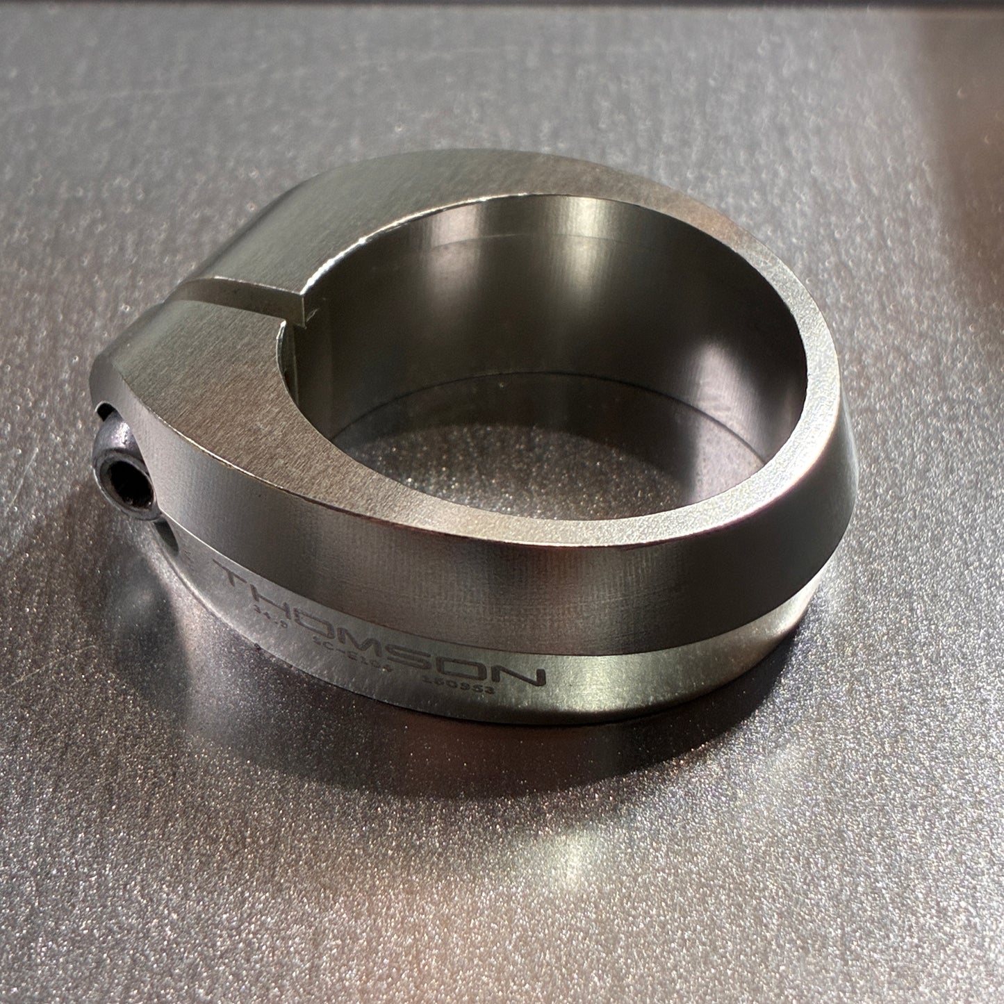 中古　美品　THOMSON（トムソン）SEATPOST COLLAR 34.9ｍｍ シートポストクランプ