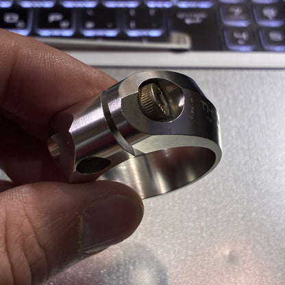 中古　美品　THOMSON（トムソン）SEATPOST COLLAR 31.8mm シートポストクランプ