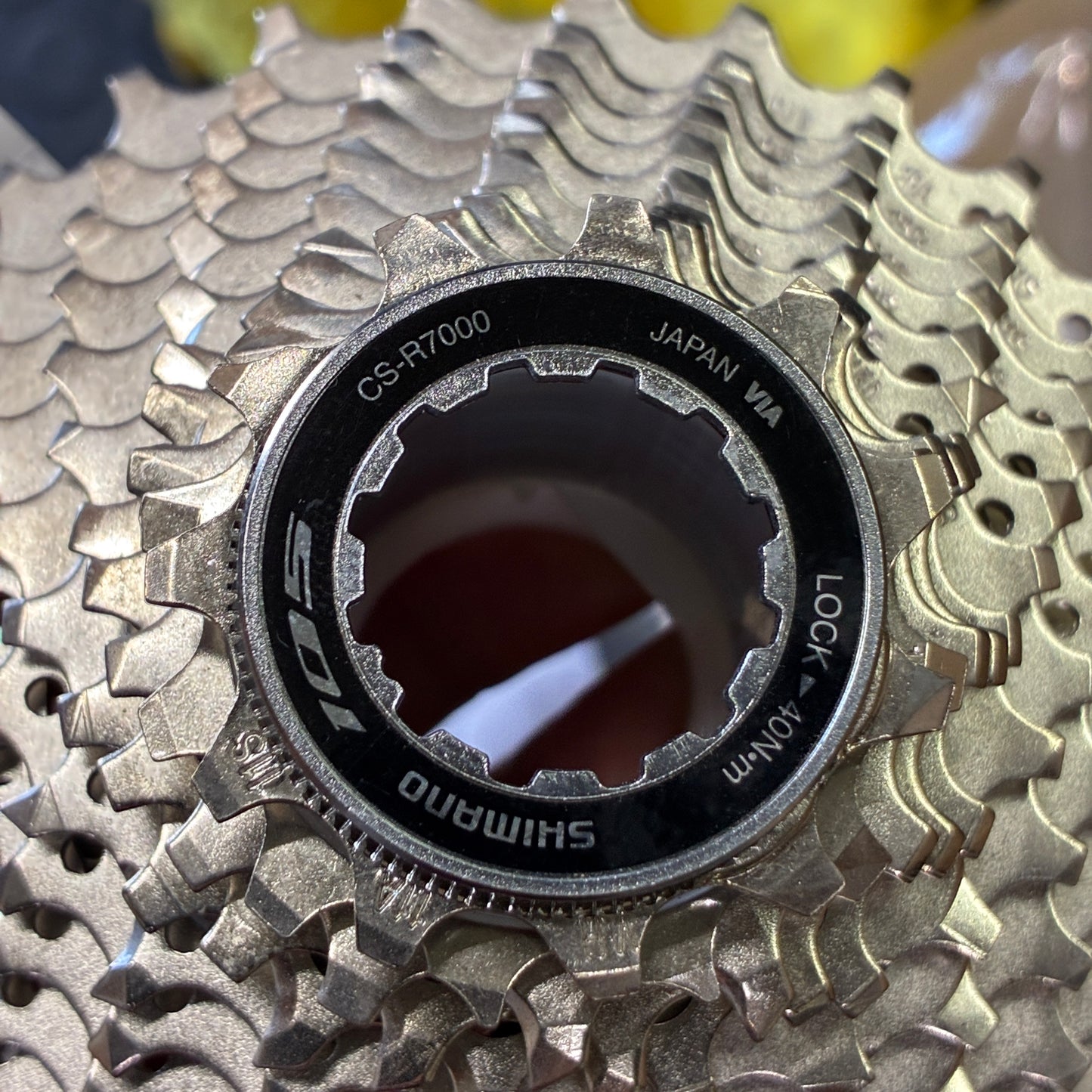 新品・未使用品 SHIMANO 105 CS-R7000  11速カセットスプロケット 11-28T