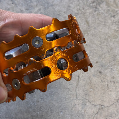 中古　並品　MKS XC-III Bear Trap Pedal（オレンジ）