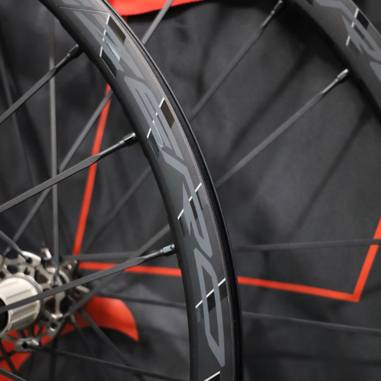 【委託販売中古】FULCRUM RACING ZERO DB ※前後スルーアクスル