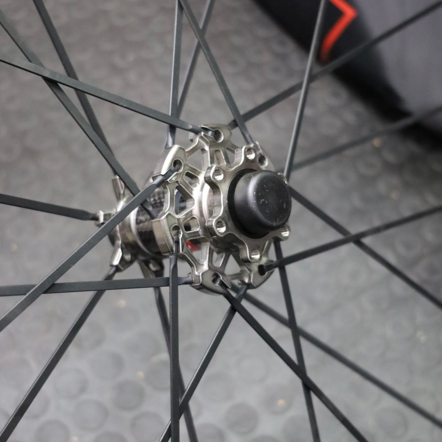 【委託販売中古】FULCRUM RACING ZERO DB ※前後スルーアクスル