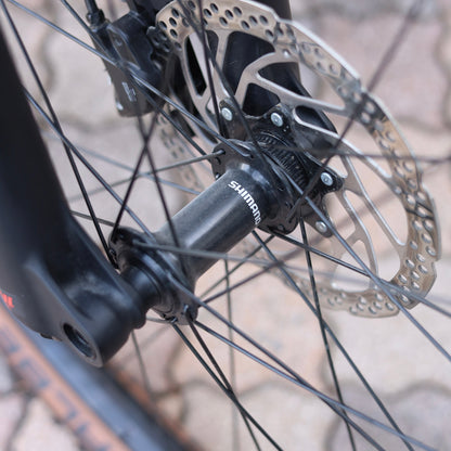 【即納OK｜RAWペイント×サス仕様】Surly KRAMPUS（クランパス）カスタム完成車｜Sサイズ｜トレイル対応MTB