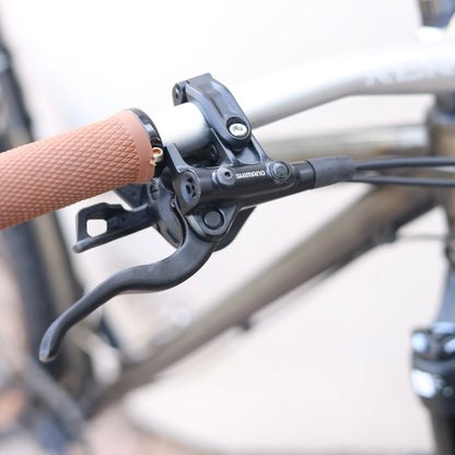 【即納OK｜RAWペイント×サス仕様】Surly KRAMPUS（クランパス）カスタム完成車｜Sサイズ｜トレイル対応MTB