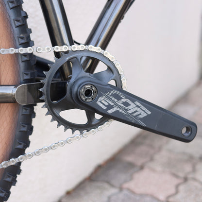 【即納OK｜RAWペイント×サス仕様】Surly KRAMPUS（クランパス）カスタム完成車｜Sサイズ｜トレイル対応MTB