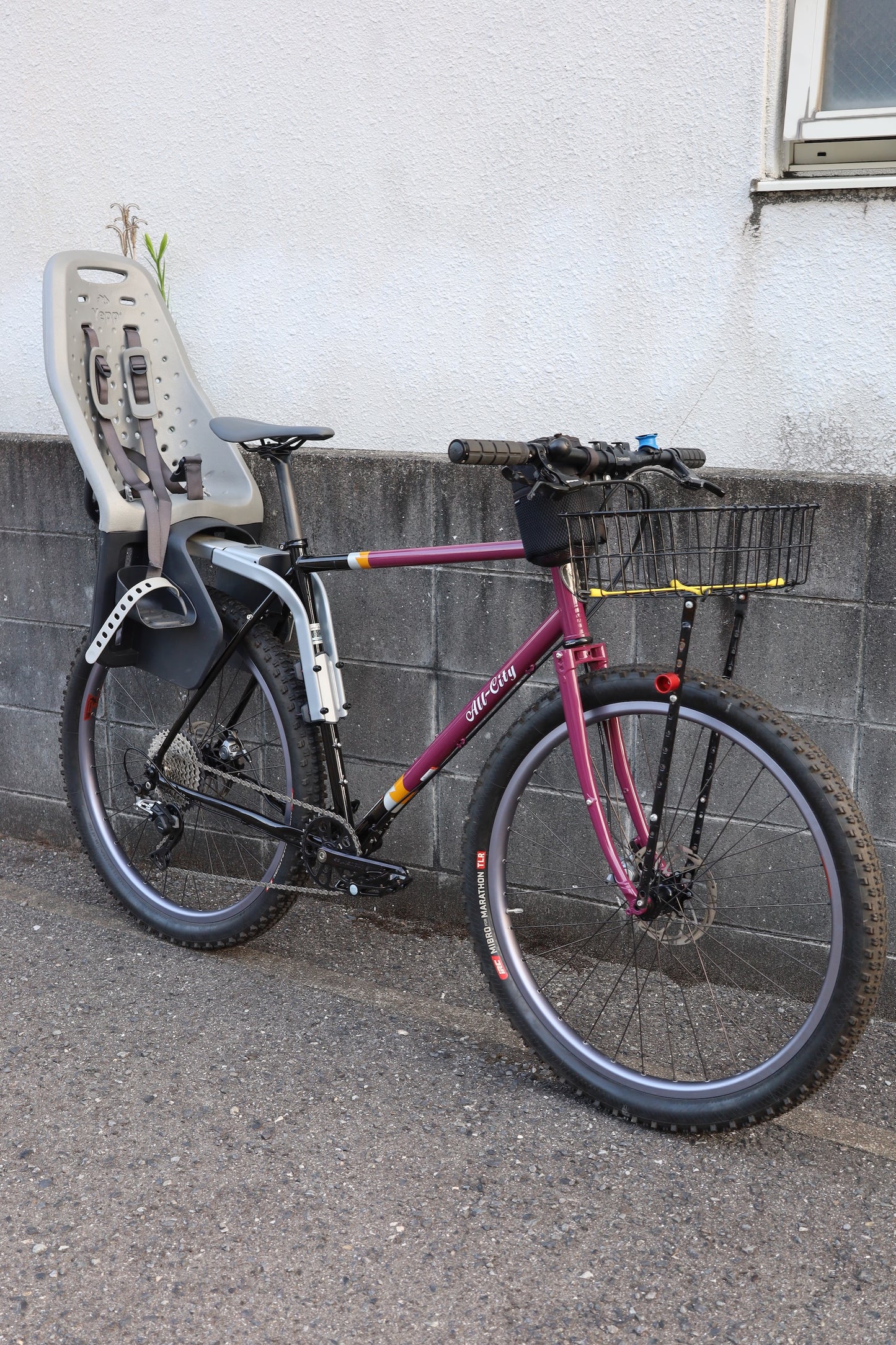 Thule Yepp Maxi Frame Maxi Seatpost Adapter 後乗せ用