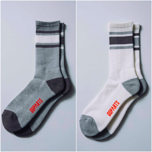 OOPARTS Asymmetric Line Sox "0010"｜日本製アシンメトリーラインソックス｜White / Grey｜奈良生産・高品質・アメカジ・自転車にも最適（24–28cm）