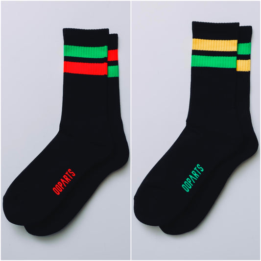 OOPARTS Asymmetric Line Sox “Breaks”｜日本製アシンメトリーラインソックス｜BLACK / RED × GREEN｜奈良生産・80sスケーター／ストリート系（24–28cm）