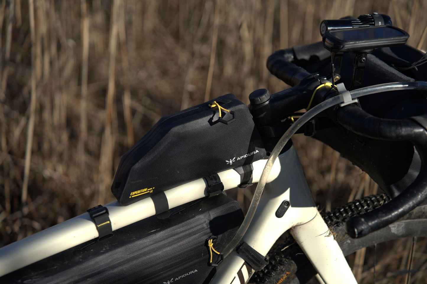 APIDURA Expedition Top Tube Pack 0.6L / 1L 防水トップチューブバッグ