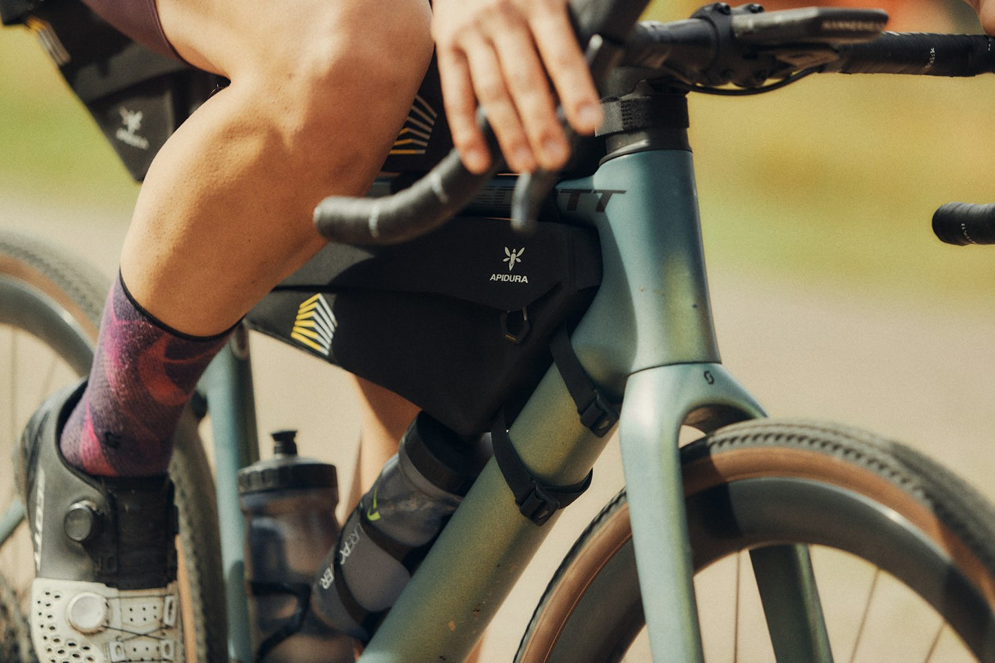 APIDURA レーシング・フレームパック 4L