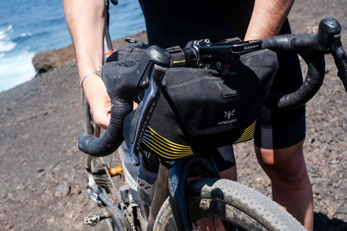 APIDURA レーシングシリーズ ハンドルバーバッグ 2L
