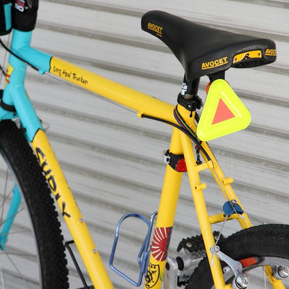 BLUELUG triangle reflector (yellow/orange) リフレクター